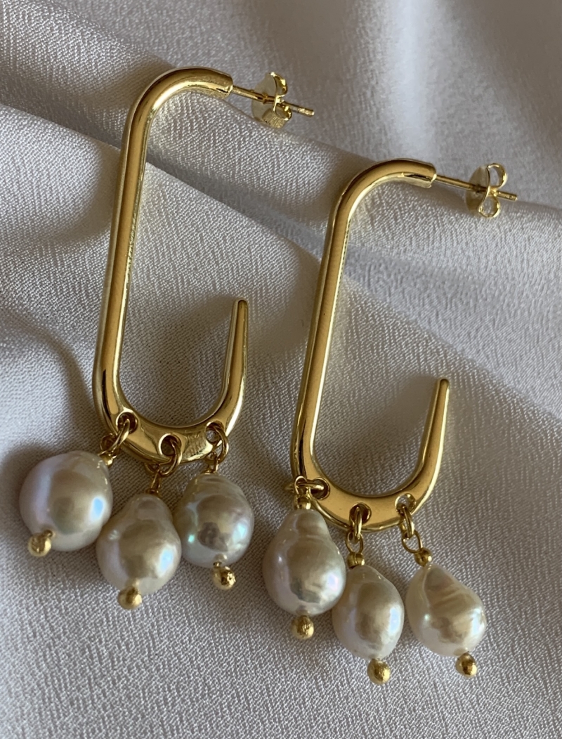 Mikabe - Tri Pearl Earring Hoop - MK474