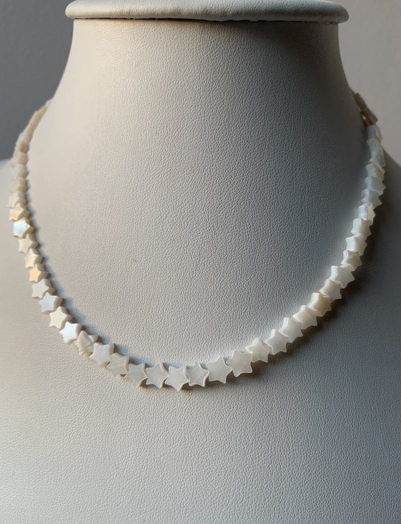 Mikabe - Small Stars Mother of Pearl Necklace - MK513