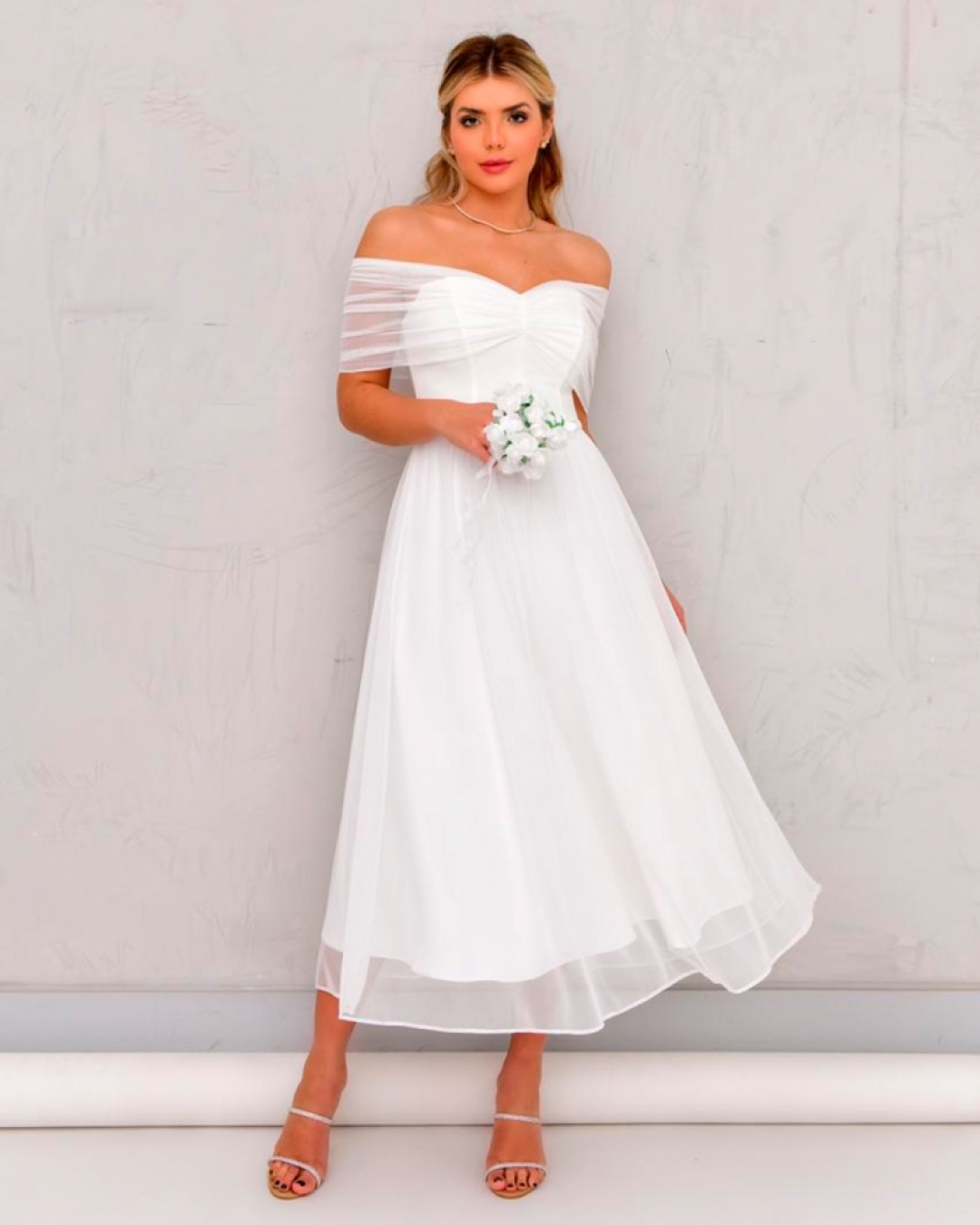 Dot Clothing - Dress Dot Clothing Long Shoulder to Shoulder tulle White - 1317BRANCO