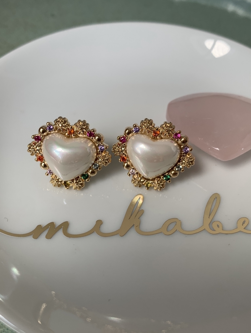 Mikabe - Pearl Heart Earring Shell - MK749