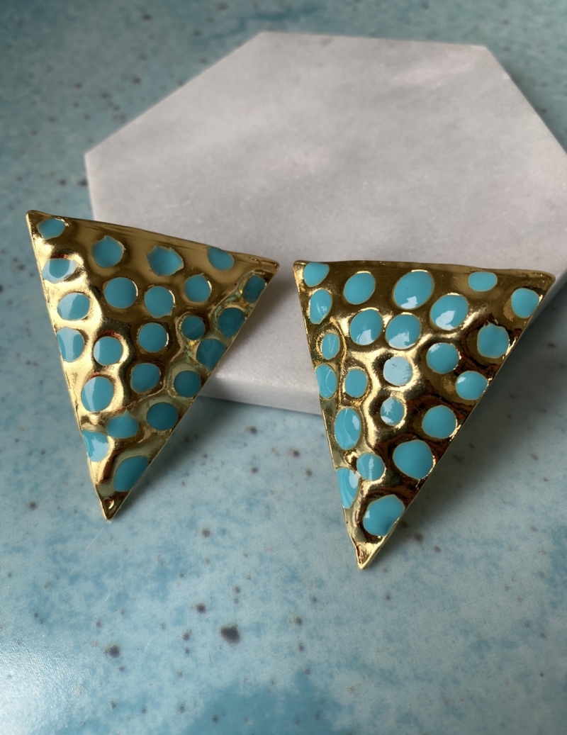 Mikabe - Enamelled Triangle Earring - MK826