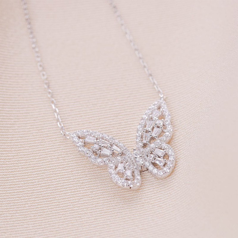 Ara Valentim - Studded Butterfly Necklace - AV00032