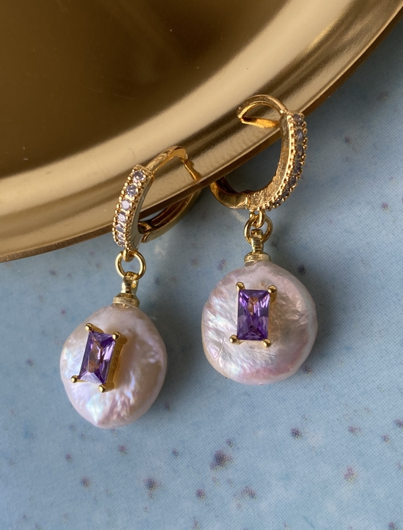 Mikabe - Pearl Earring Point of Light Lavender - MK926