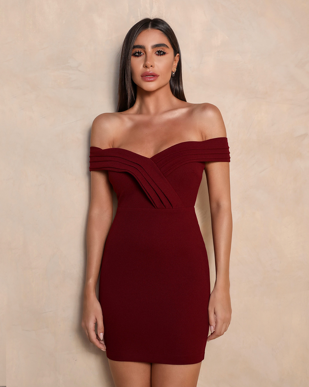 Dot Clothing - Vestido Dot Clothing Justo Ombro a Ombro Vinho - 1612VIN