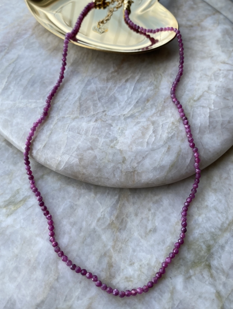 Mikabe - Necklace Faceted Ruby Stone 2mm - MK1194