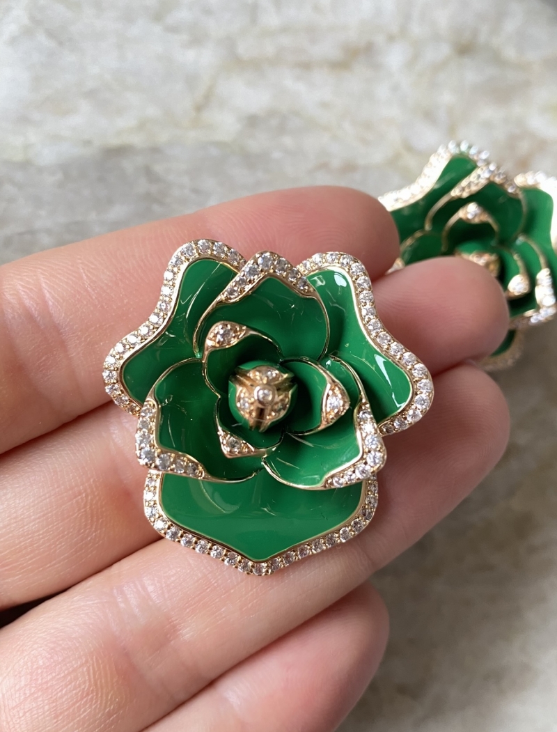 Mikabe - Green Flower Enamelled Earring - MK1259