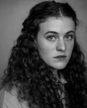 Evie Hargreaves headshot