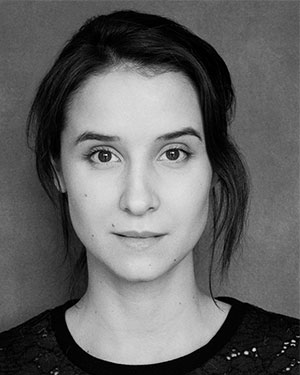 Beatriz Romilly headshot