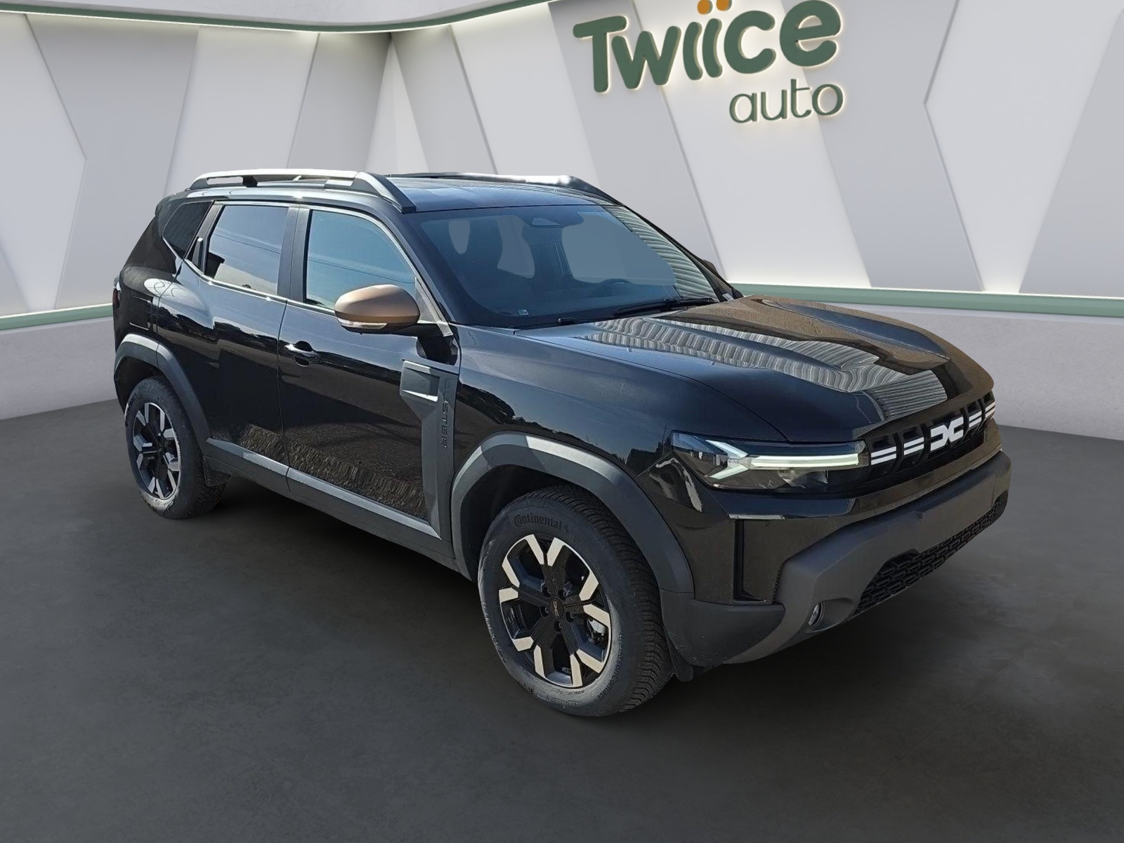 dacia DUSTER 0 — photo 1