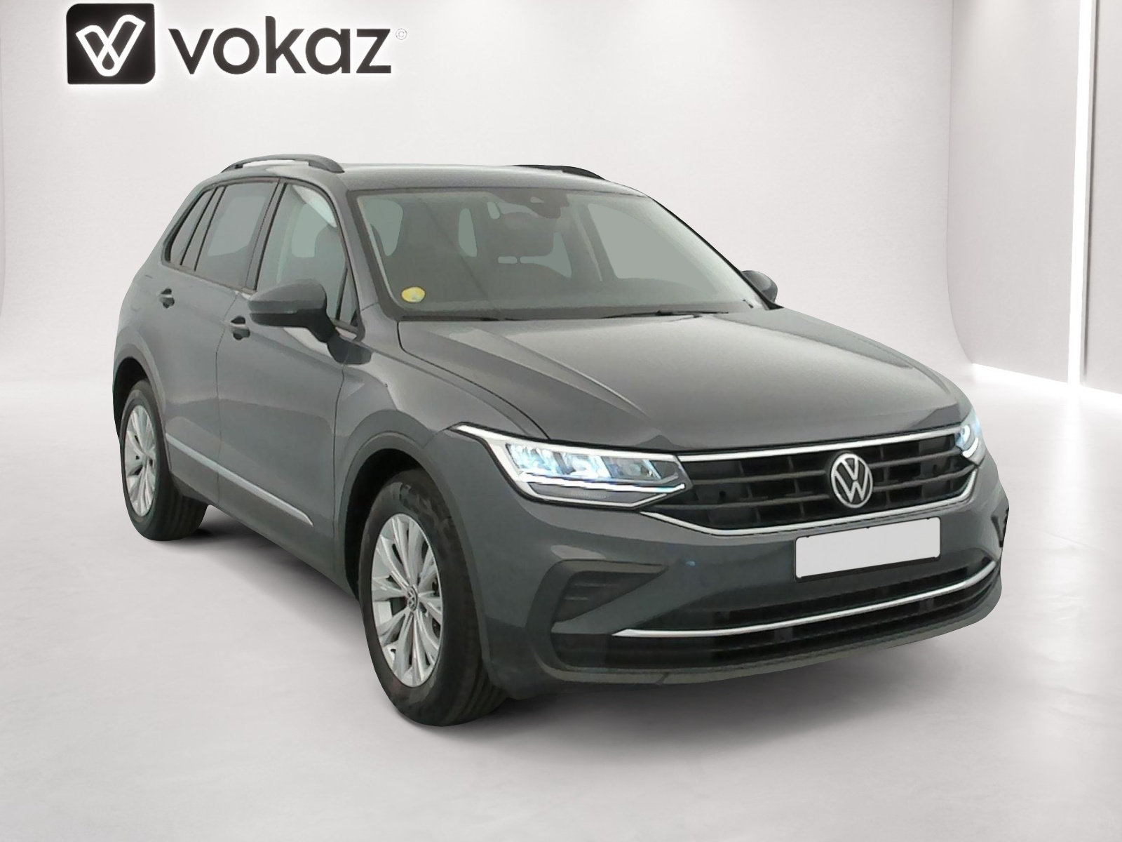 volkswagen Tiguan 2023 — photo 1