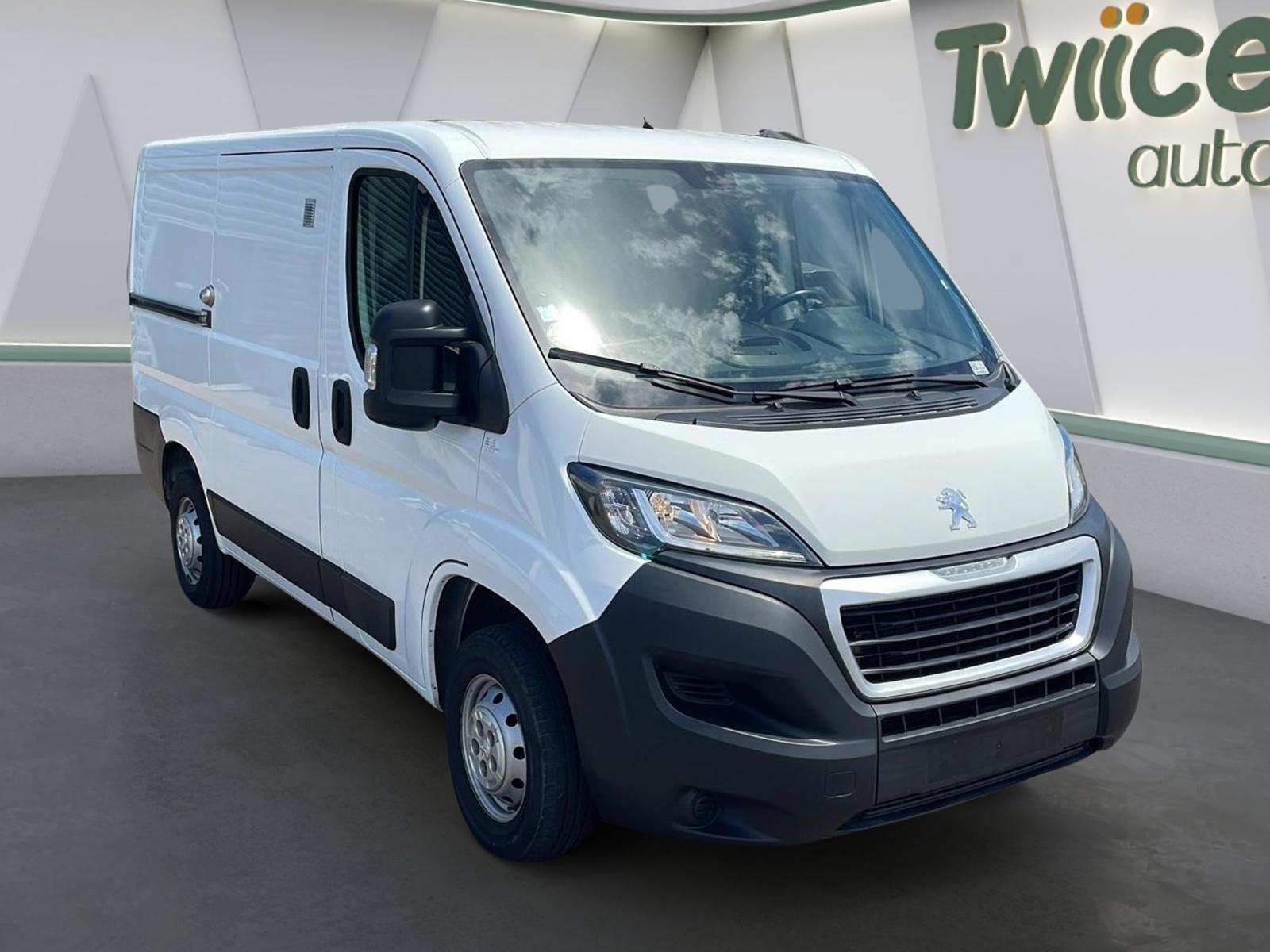 peugeot BOXER FOURGON 2020 — photo 1