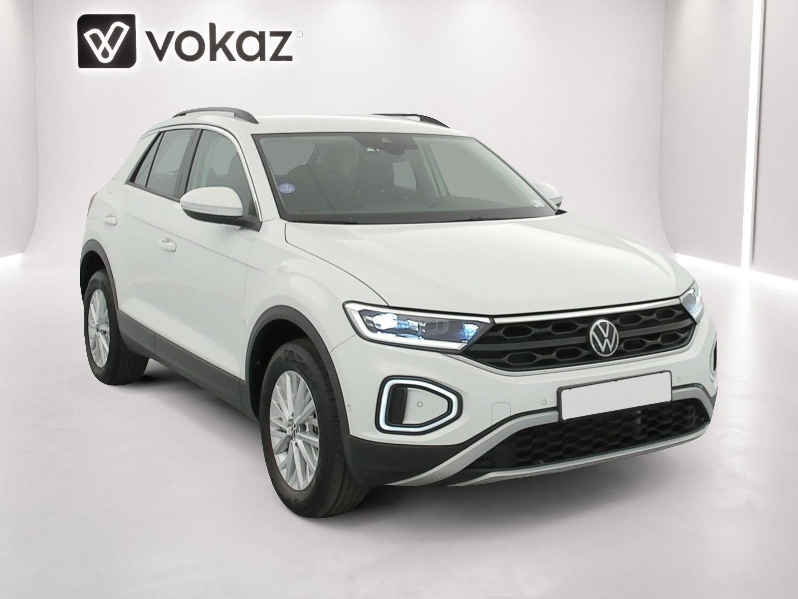 volkswagen T-roc 0 — photo 1