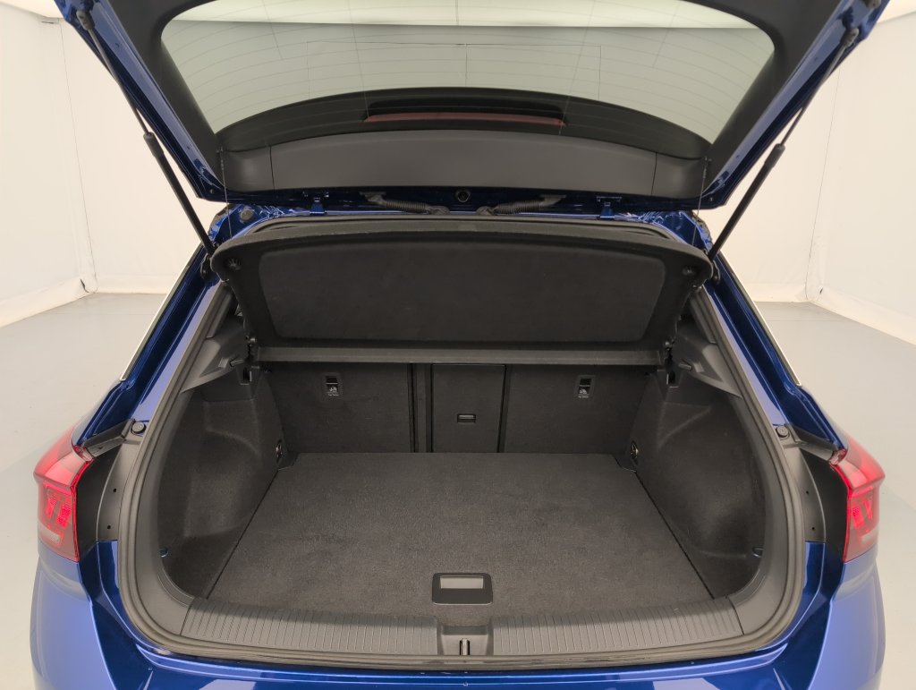volkswagen T-roc 2023 — 22 291 km miniature 11