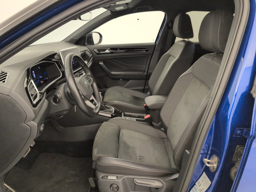 volkswagen T-roc 2023 — 22 291 km miniature 17
