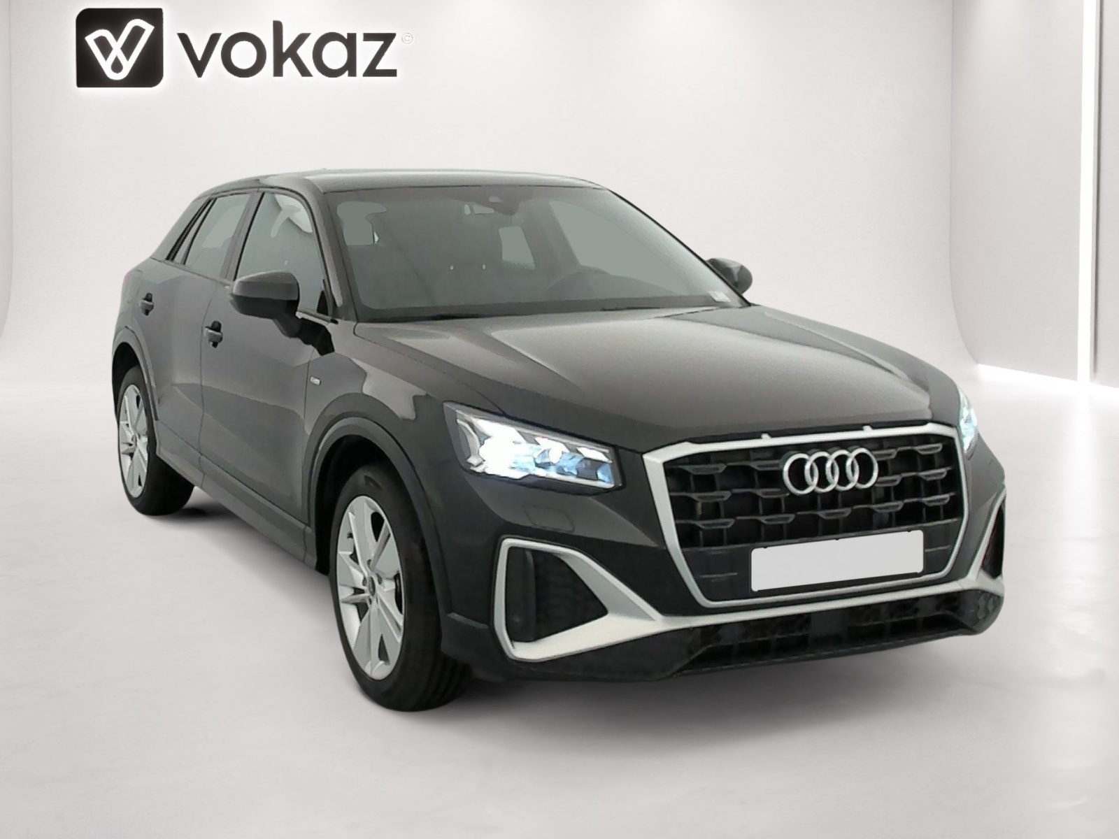 audi Q2 2022 — photo 1