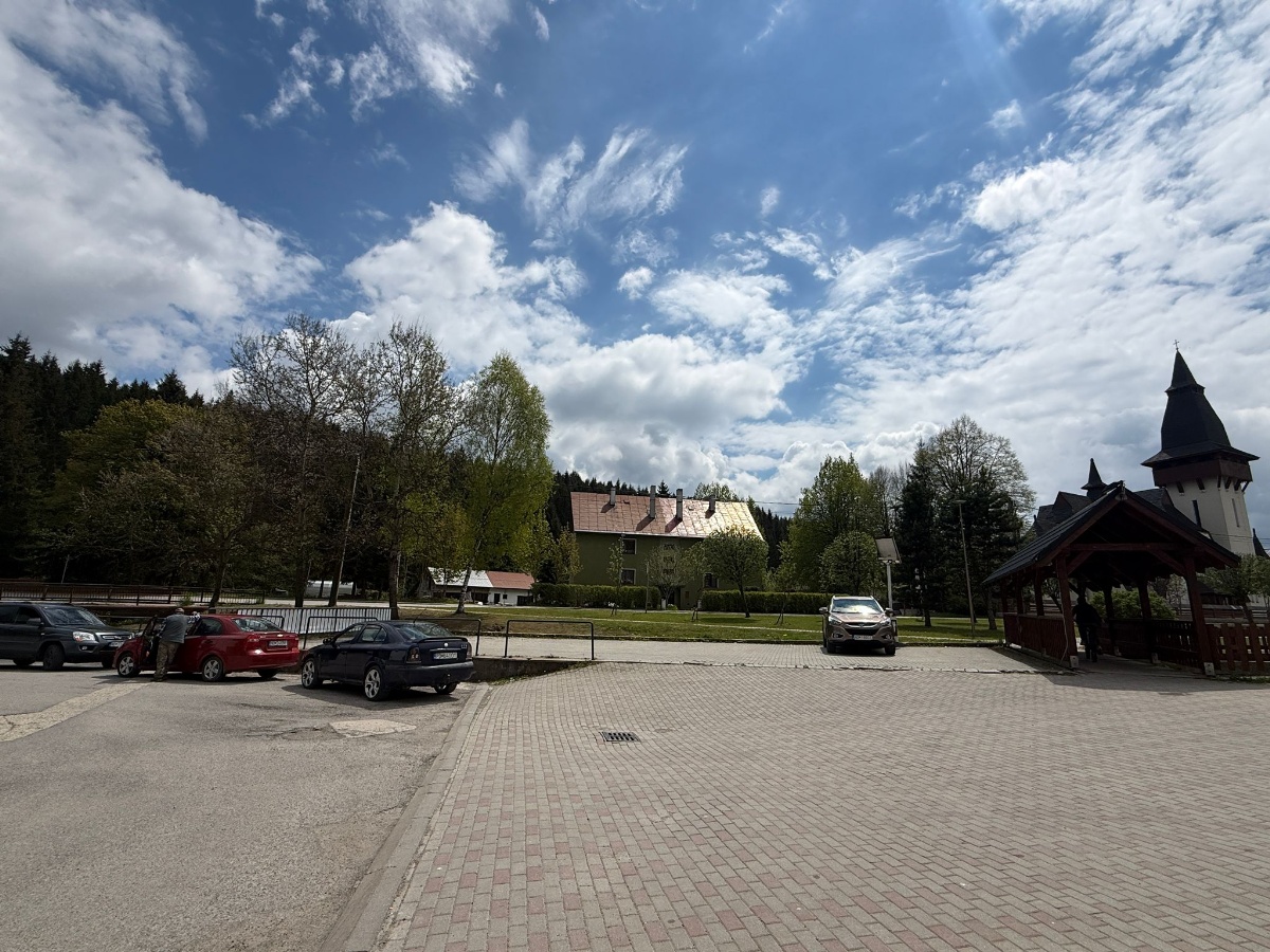 Dostatočný prietor na parkovanie