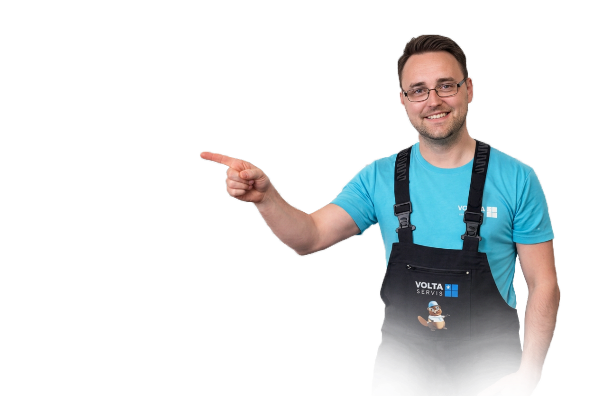 Technik VOLITA ukazující na text o bezplatné kontrole oken