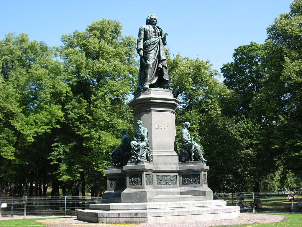Linné Monument, Stockholm