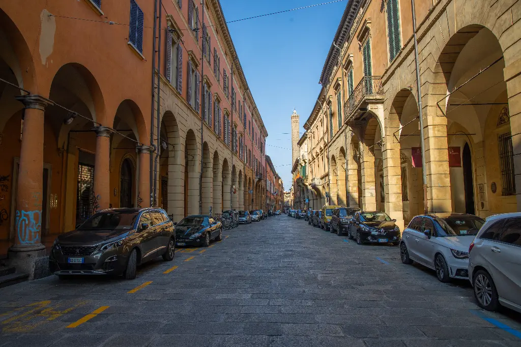 Bologna, Strada Maggiore, nel 2020