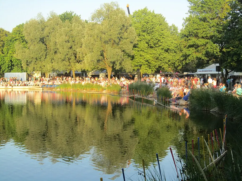 Biergarten Aachener Weiher, Cologne