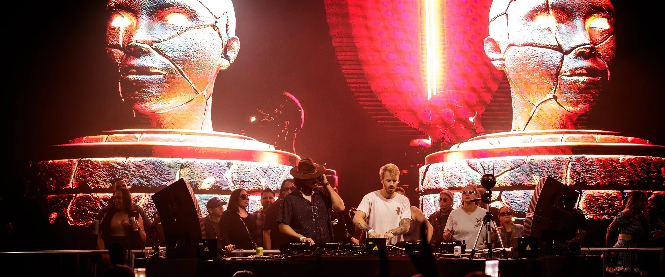 Ketafere b2b SebastianGraf at Waves of Illusion II