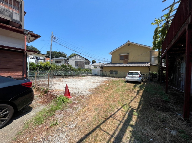 南足柄市沼田　土地