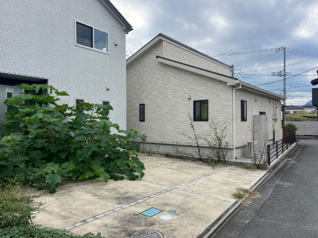 カースペースは2台可能と便利です。