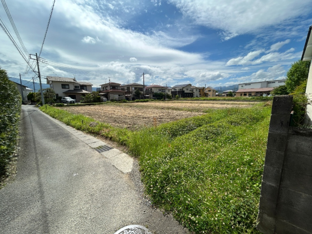 ■足柄上郡開成町延沢　土地