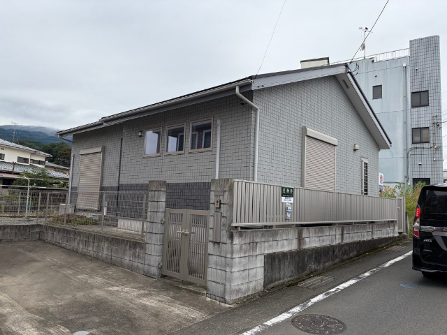南足柄市飯沢　中古戸建