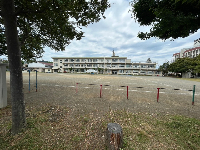 早川小学校