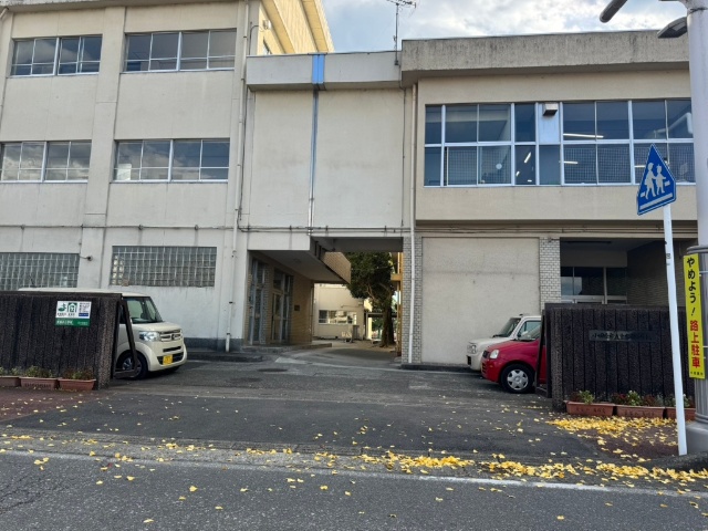 小田原市立東富水小学校