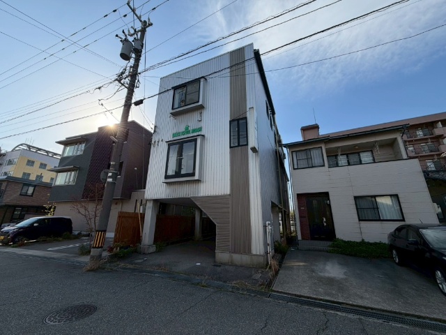 西念1丁目事業用スペース付住宅