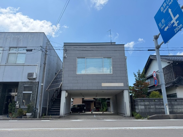 津幡二　売事務所