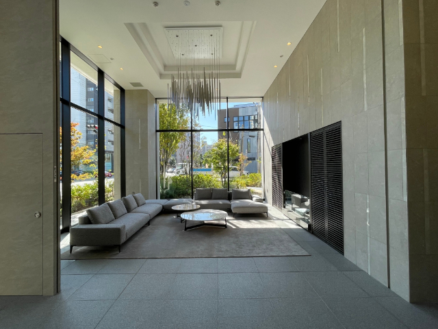 グランドラウンジ