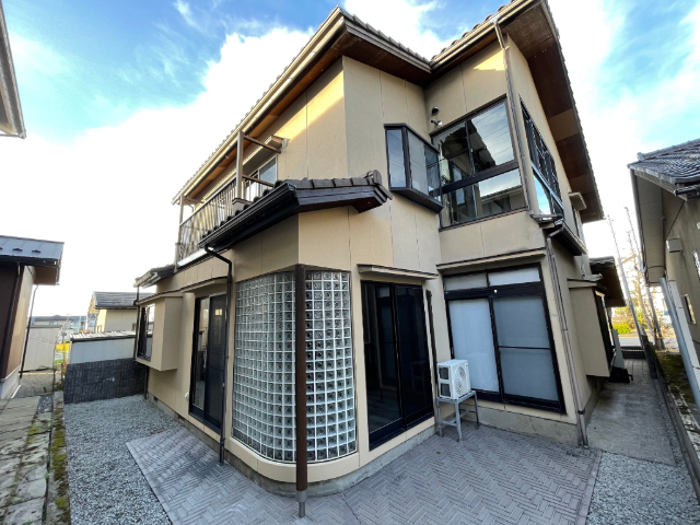 外観後ろ側より