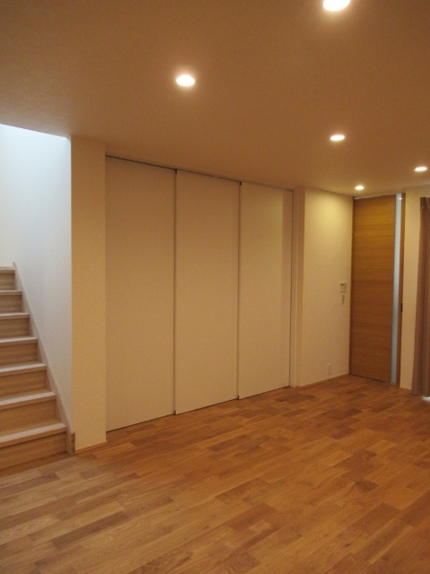 1階リビング～和室3枚引戸