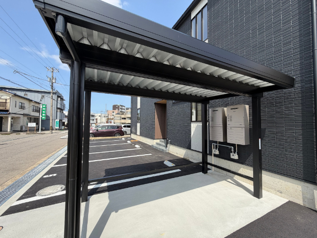 屋根付き駐輪場