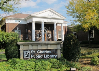 Carnegie, St. Charles Public Library.JPG