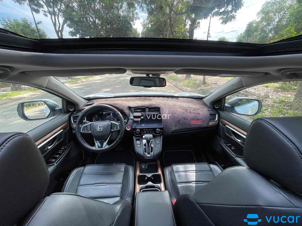 Nội thất ô tô cũ Honda Crv 2018