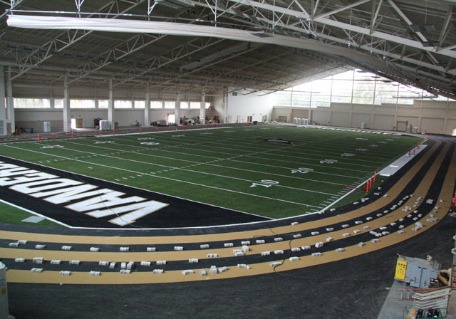 640 101713 multipurpose facility