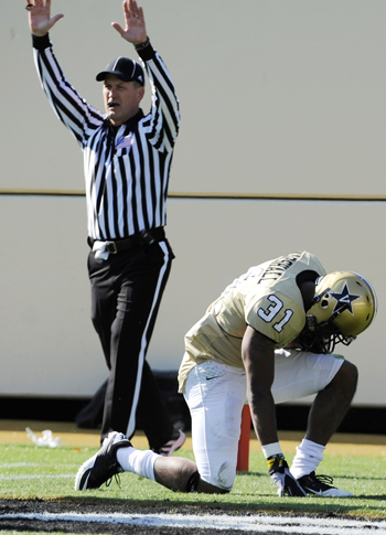 jovanmarshall350wide.jpg