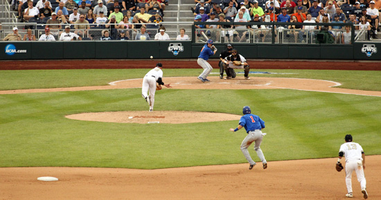Wide CWS game two against Florida