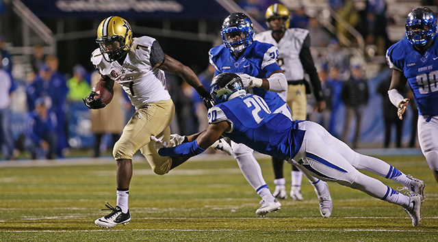640webb10315mtsu.jpg