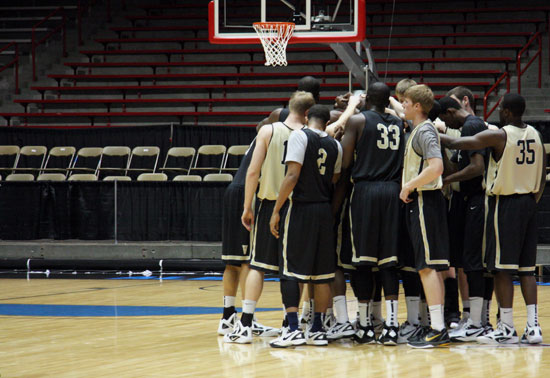 031612_mbb_ncaa_550_6.jpg