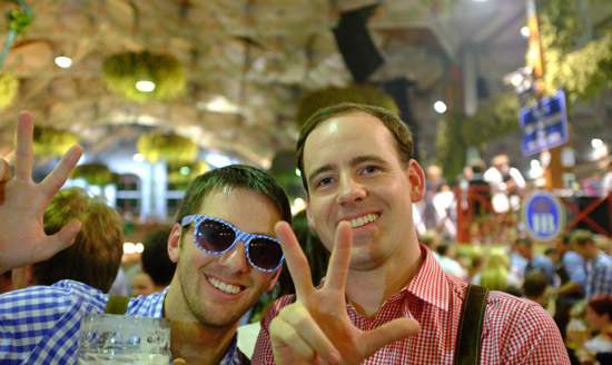550oktoberfestvu102312.jpg