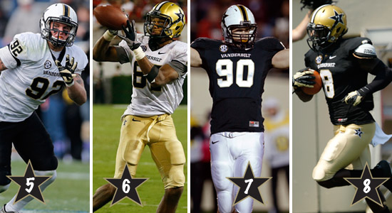 550bestof2012uniforms5_8121012.jpg
