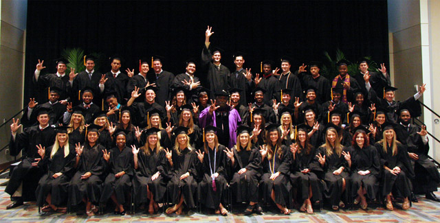 640vusign2014grad5914.jpg