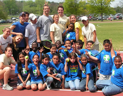 fielddaytennisgroup12.jpg