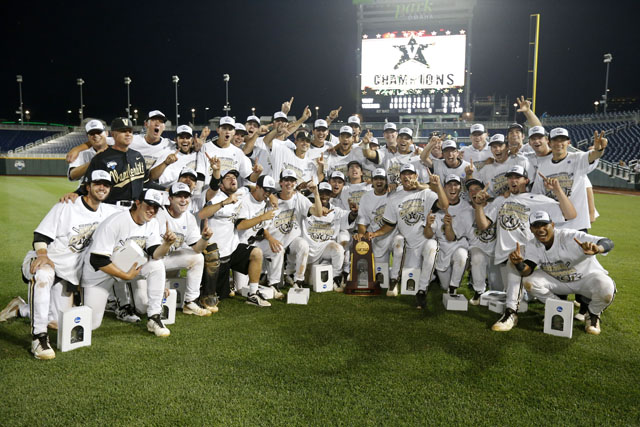 640cwscelebration62514team.jpg