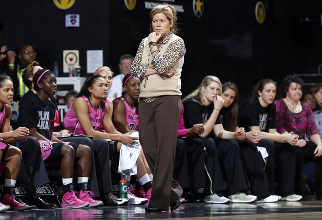 640balcombwbb82713.jpg